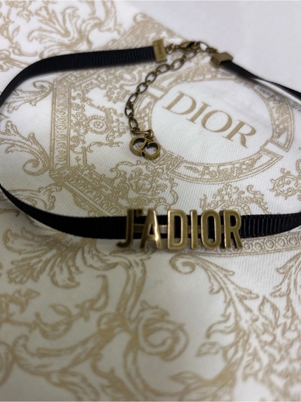 Christian Dior 🌹JADIOR Canvas choker W/ Dior Dusty -Authentic-EUC - Picture 10 of 11